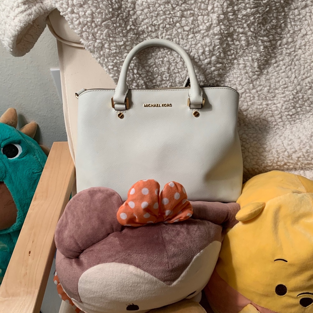 Michael Kors purse